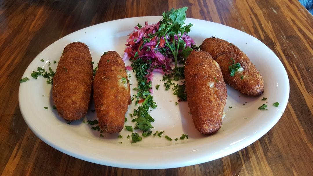 Ración de croquetas (8 uds) - Raciones